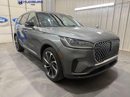 Gray Metallic 2025 Lincoln Aviator Reserve AWD