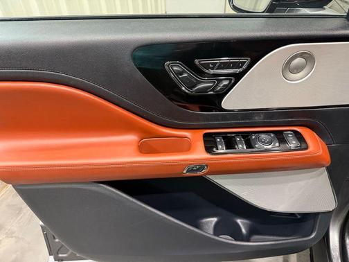Gray Metallic 2025 Lincoln Aviator Reserve AWD