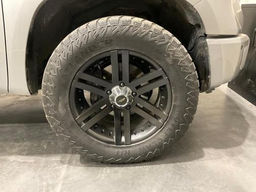 2021 Toyota Tundra Platinum