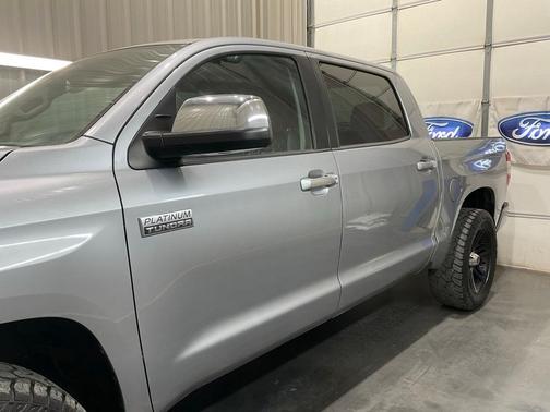 2021 Toyota Tundra Platinum