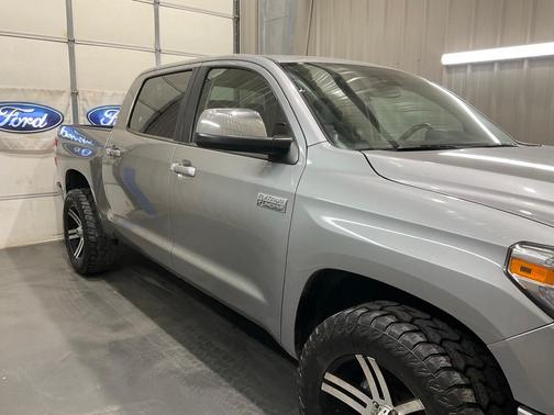 2021 Toyota Tundra Platinum