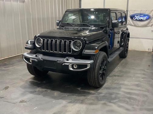 Black Clearcoat 2025 Jeep Wrangler 4xe Sahara