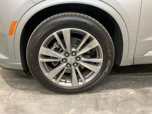 2025 Cadillac XT6 Premium Luxury FWD