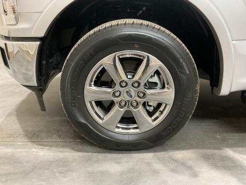 Ingot Silver 2019 Ford F-150 Lariat