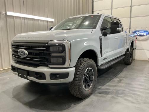 2026 Ford F-250 Platinum