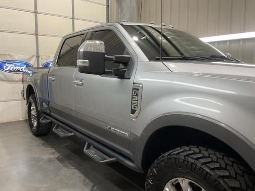 2022 Ford F-350 Lariat Super Duty