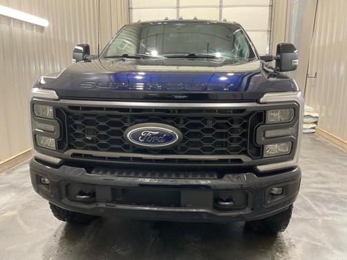 2024 Ford F-350 Lariat Super Duty