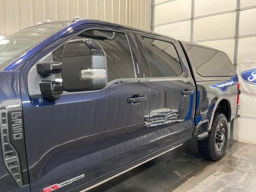 2024 Ford F-350 Lariat Super Duty