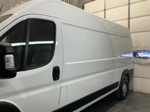 2024 RAM ProMaster 2500 High Roof