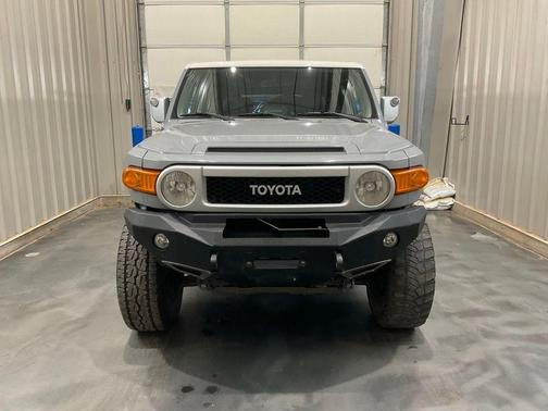 2014 Toyota FJ Cruiser Base
