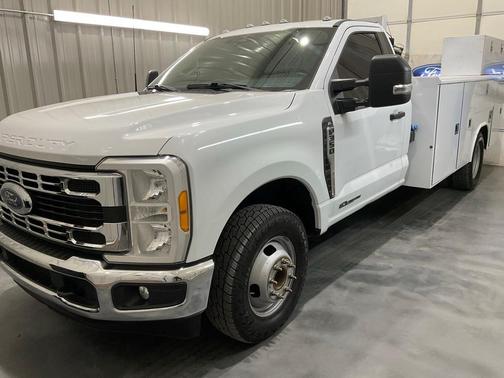 2023 Ford F-350 XL DRW