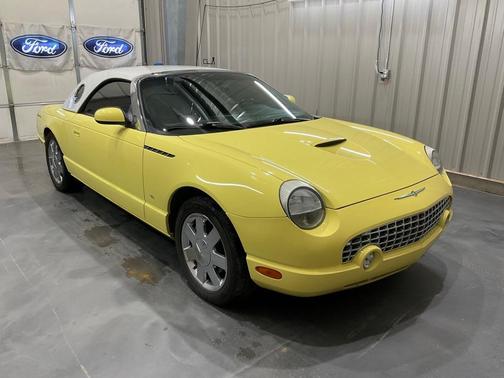 2002 Ford Thunderbird 