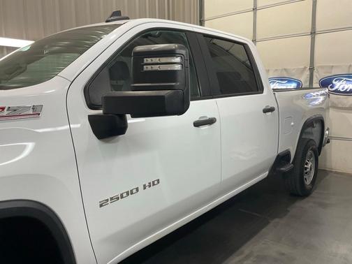 2023 Chevrolet Silverado 2500 WT