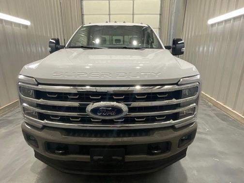 Oxford White 2026 Ford F-250 King Ranch