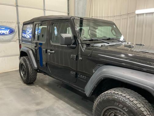 2022 Jeep Wrangler Unlimited Sport