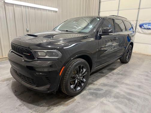 DB Black Crystal Clearcoat 2023 Dodge Durango GT