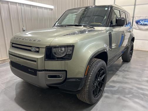 2023 Land Rover Defender 110 X-Dynamic SE