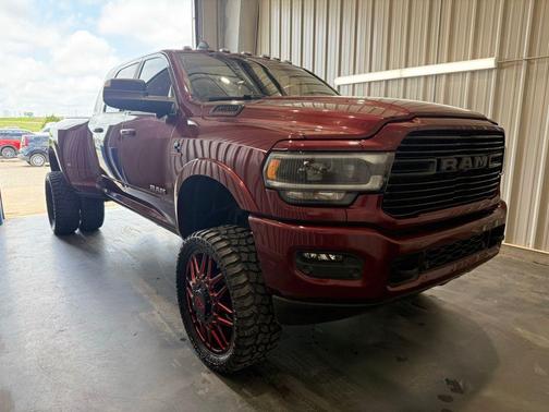 Delmonico Red Pearlcoat 2022 RAM 3500 Laramie