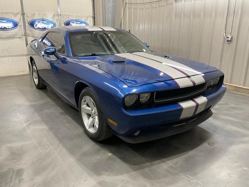 2010 Dodge Challenger SE