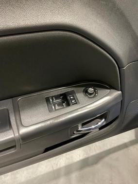 2010 Dodge Challenger SE