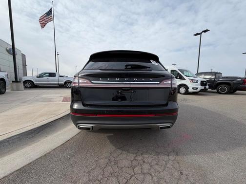 2023 Lincoln Nautilus Standard