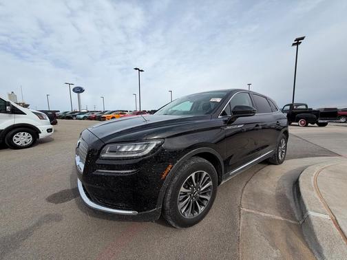 2023 Lincoln Nautilus Standard