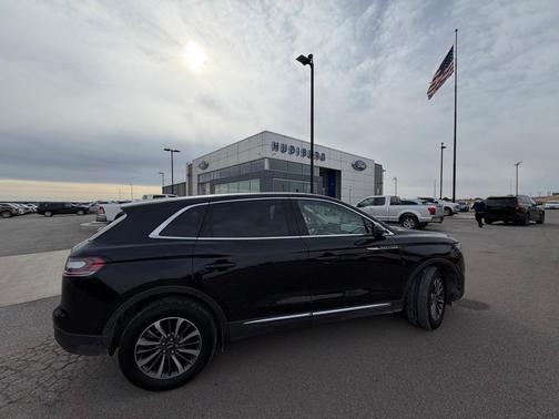 2023 Lincoln Nautilus Standard