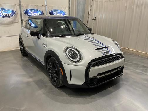 2022 MINI Hardtop Cooper S