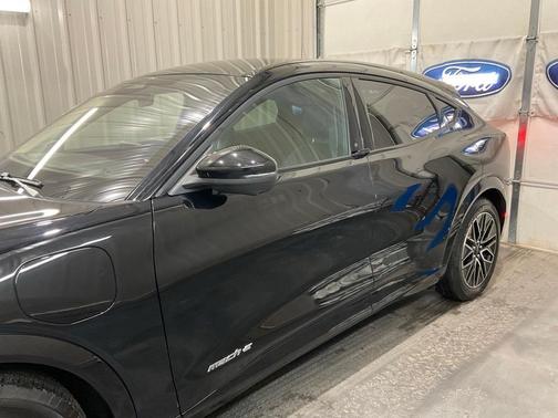 2024 Ford Mustang Mach-E Premium