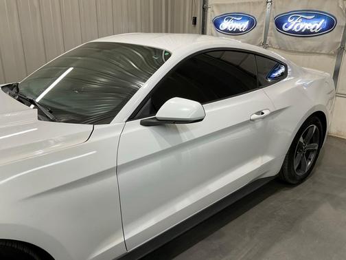 2015 Ford Mustang V6