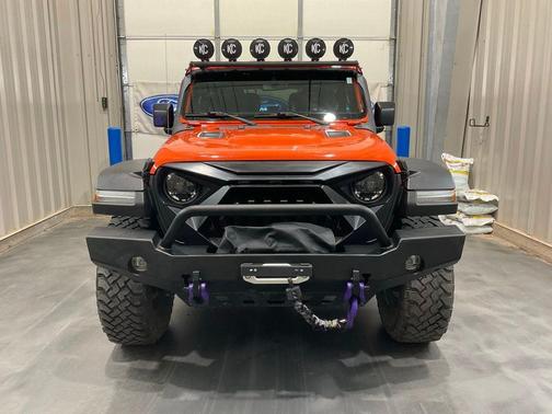 Metallic 2023 Jeep Wrangler Rubicon