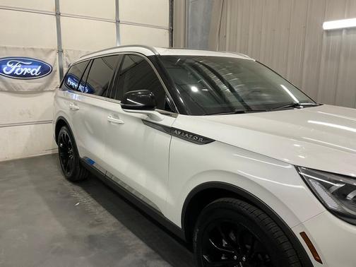 2023 Lincoln Aviator Standard RWD