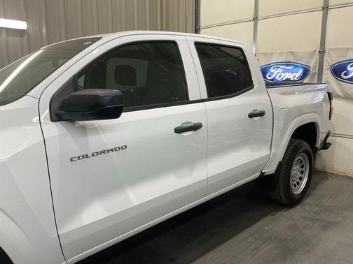 2023 Chevrolet Colorado WT