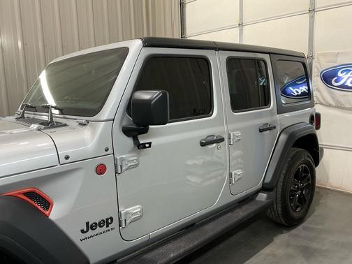 2023 Jeep Wrangler Sport