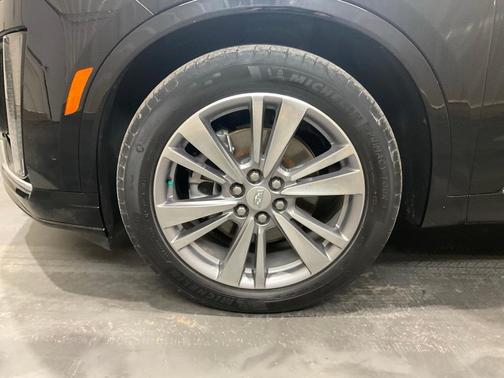 2021 Cadillac XT6 Premium Luxury FWD