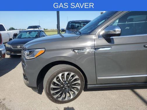 Dark Gray Metallic 2022 Lincoln Navigator L Black Label