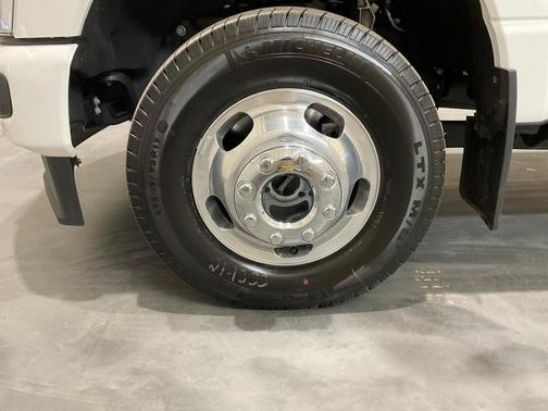 2025 Ford F-350 Platinum DRW