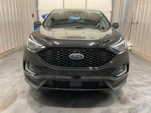 2024 Ford Edge ST Line