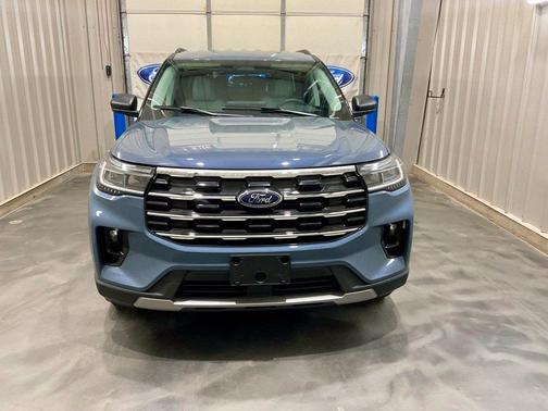 Vapor Blue 2026 Ford Explorer Active