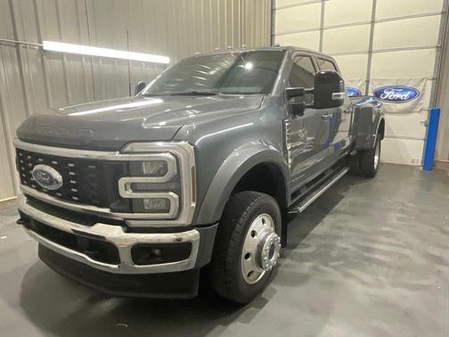 Gray Metallic 2025 Ford F-450 Lariat
