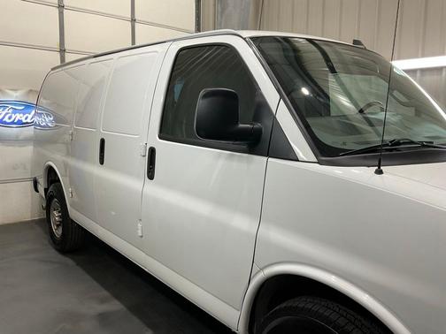 2023 Chevrolet Express 2500 Work Van