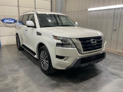 2024 Nissan Armada SL