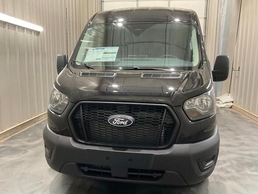 2026 Ford Transit-250 148 WB Medium Roof Cargo
