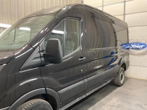2026 Ford Transit-250 148 WB Medium Roof Cargo