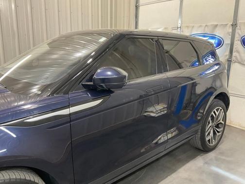 2021 Land Rover Range Rover Evoque SE