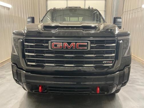 2024 GMC Sierra 2500 AT4