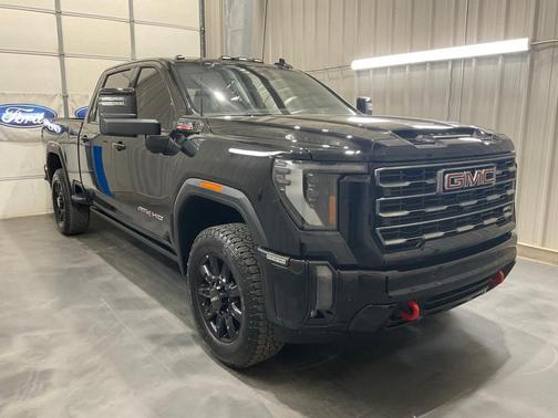 2024 GMC Sierra 2500 AT4