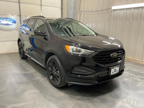 2023 Ford Edge SE
