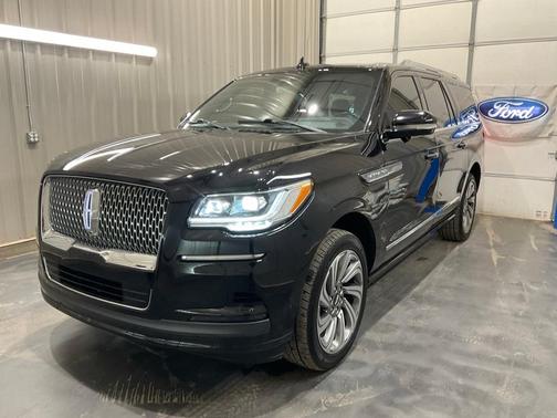 2024 Lincoln Navigator L Reserve
