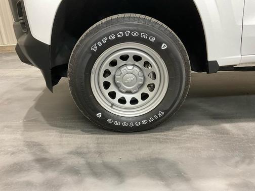 2023 Chevrolet Colorado WT